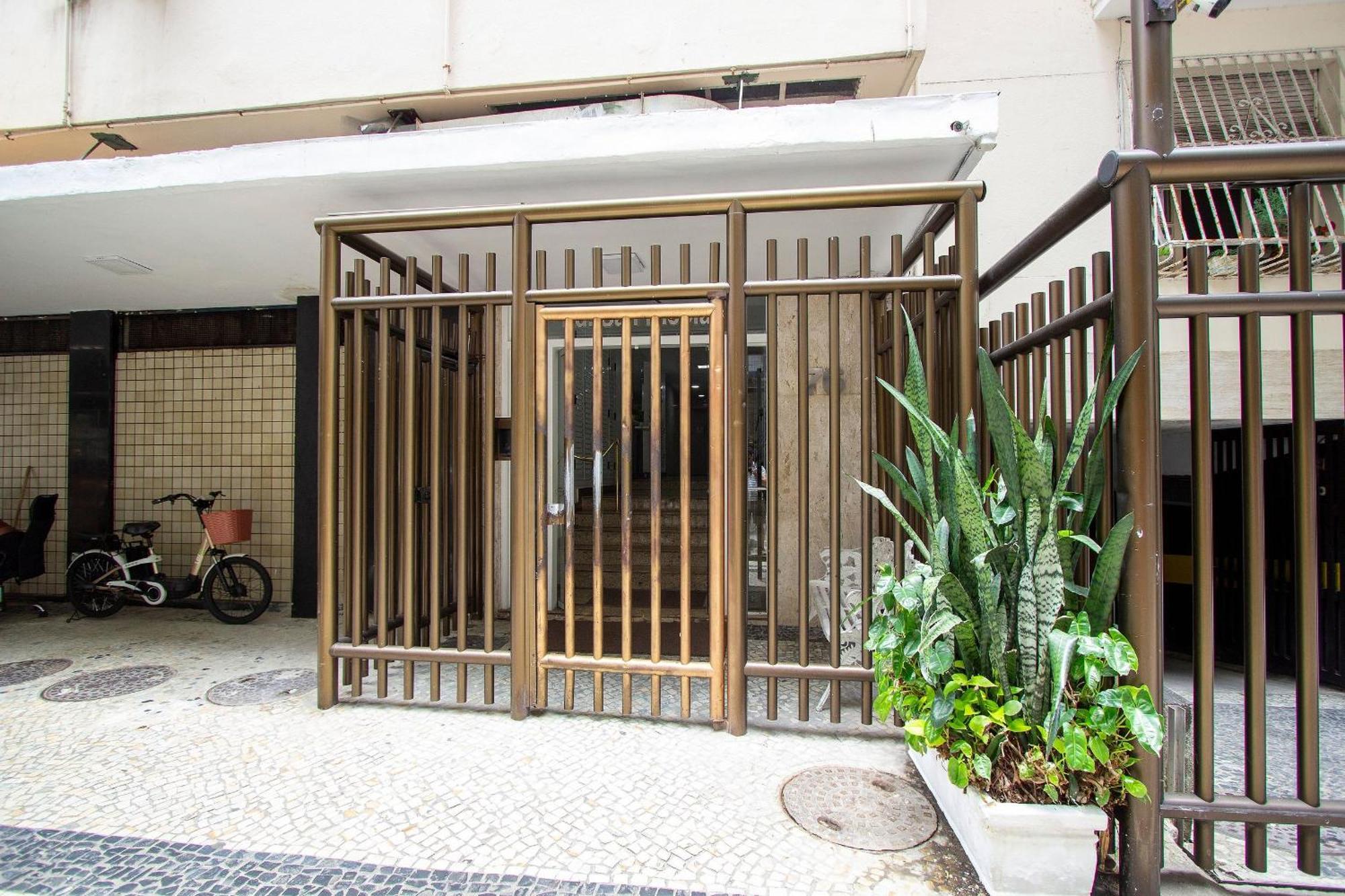 Copacabana - Lindo Apartamento Na Quadra Da Praia Рио де Жанейро Екстериор снимка